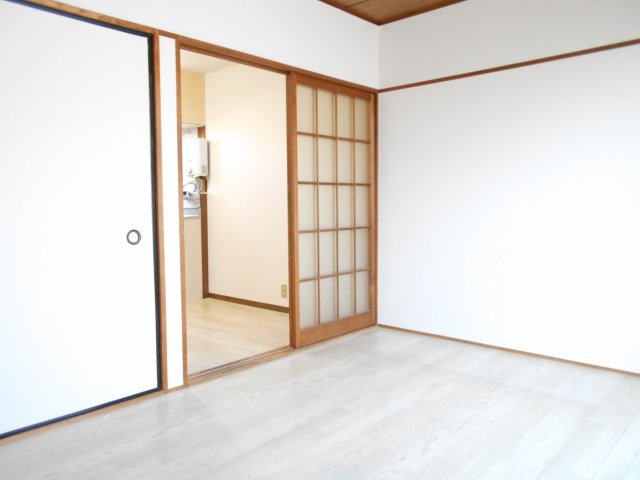 リバーハイツの居間・リビング