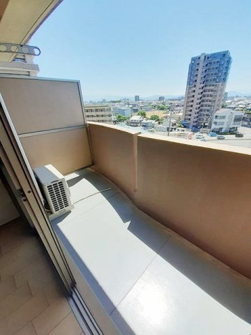 熊本市東区保田窪本町の賃貸マンションのバルコニー|陽当たり良好なバルコニーです