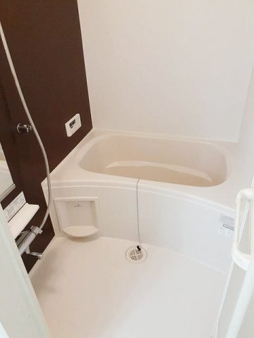 ベルハウスの浴室|きれいなお風呂です