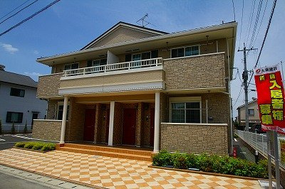 エクセラン長嶺Ａの外観|外観もきれいです