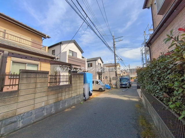【前面道路含む現地写真】 | アトムセレクト船橋市東船橋５丁目１２３８番　B号棟