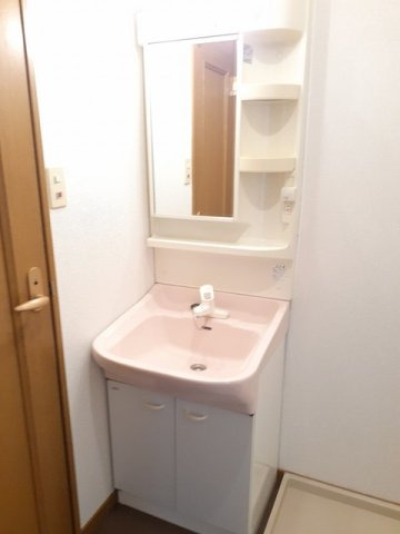 アルテールの洗面所|スペースが確保できる洗面所です