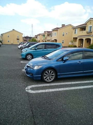 メゾン・ジェルメⅢの駐車場|駐車スペースもあります