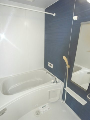 メゾン・ジェルメⅢの浴室|ゆったり過ごせるお風呂です