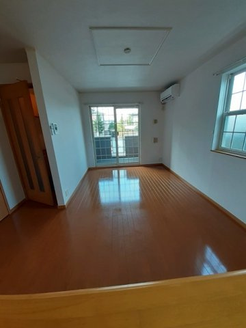 サンシャイン　ラッキ－Ⅰの居間・リビング|居間です