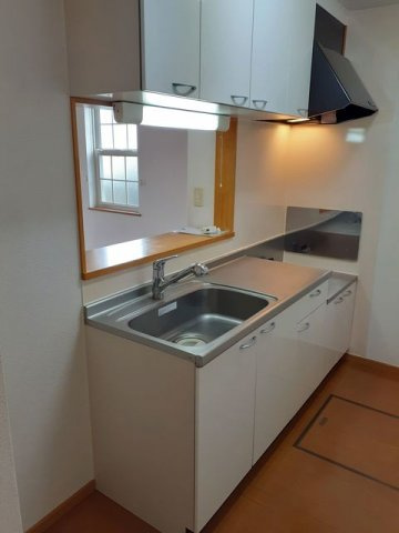 サンシャイン　ラッキ－Ⅰのキッチン|お料理しやすいキッチンです