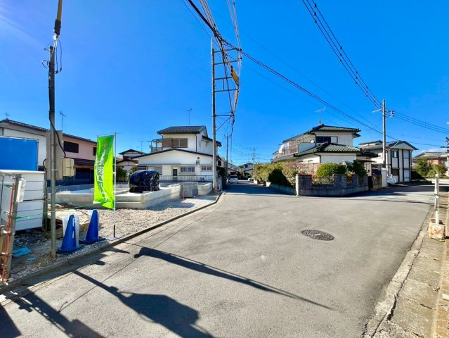 野田市日の出町24-1期　新築戸建　1号棟の前面道路含む現地写真