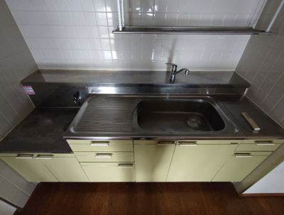 【キッチン】 | フォルジュ山田 | きれいなキッチンです