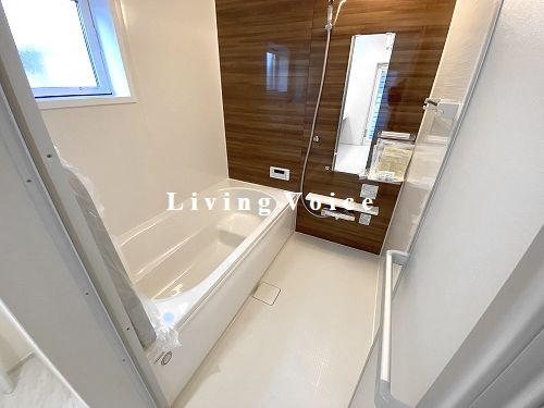 【玄関】 | 【仲介手数料０円】平塚市南原1丁目　新築一戸建て　全3棟 | 平塚市南原1丁目　新築一戸建て　全3棟