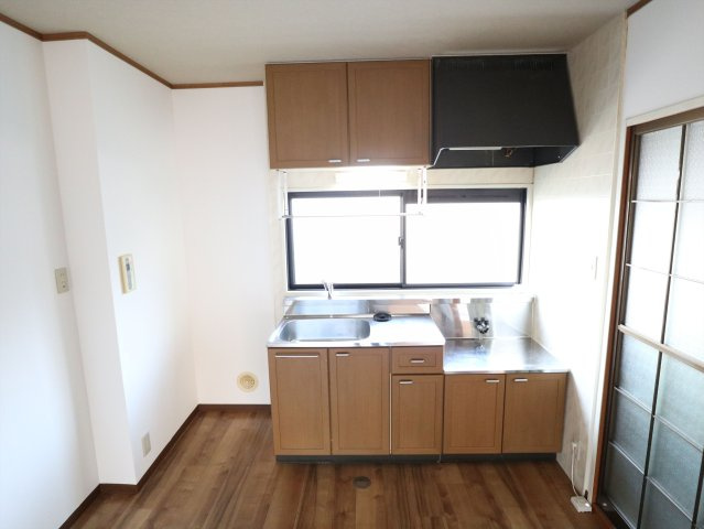 ホワイトハイツFのキッチン