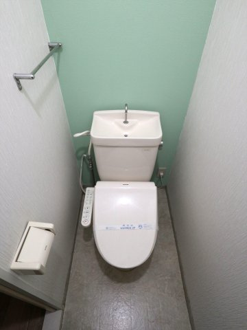 ホワイトハイツFのトイレ