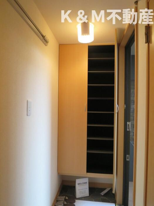 ウィルモア新松戸 A棟の玄関|毎日通る玄関はこちらです