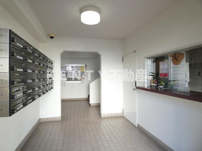 【ロビー】 | 南六郷ハイツ | 建物の内部です