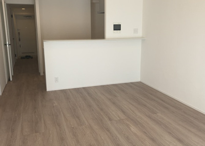 【キッチン】 | セントレー相武台 | L型アイランドタイプは、キッチンからダイニングにもリビングにも目が行き届くので、とても使いやすい配置です。L字型独立タイプは、キッチンを独立させてるためLDKというよりもLDといった様なイメージです。