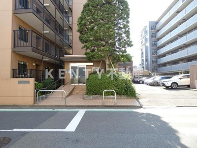 【エントランス】 | 南六郷ハイツ | ゆとりのあるエントランスです