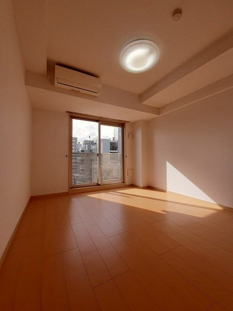 AQUA GARDEN今戸の居間・リビング