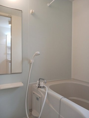 【浴室】 | ベルーチェ | 落ち着いた空間のお風呂です