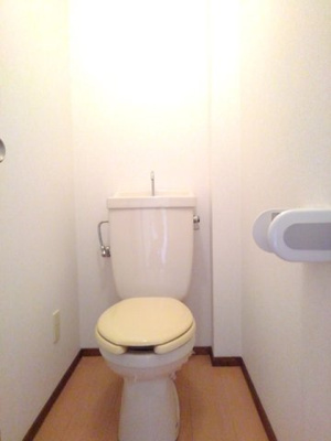 【トイレ】 | シンエイビル | シンプルで使いやすいトイレです