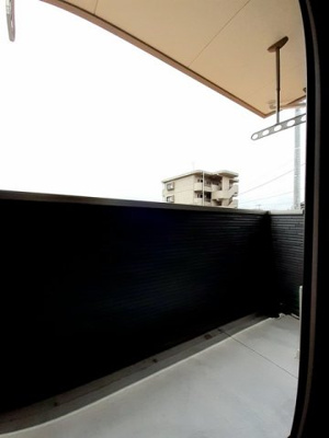 【バルコニー】 | ファミール　さくら | 陽当たり良好なバルコニーです