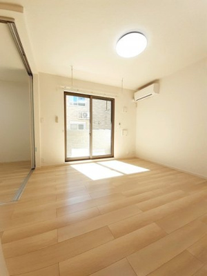 【居間・リビング】 | レコルト　アクアルーチェ | ゆったり過ごせる居間です