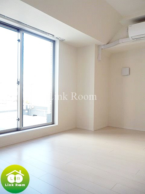 メイクスデザイン門前仲町Ⅱの居間・リビング