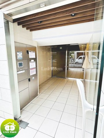 メイクスデザイン門前仲町Ⅱのエントランス