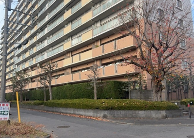 【外観】 | ライオンズマンション西橋本 | マンションの外観は非常に重要なポイントです！外観の善し悪しは資産価値に大きな影響を与えます。外観のいいマンションを購入することで、高値で売却がしやすく、買い手が見つかりやすいというメリットがあります。