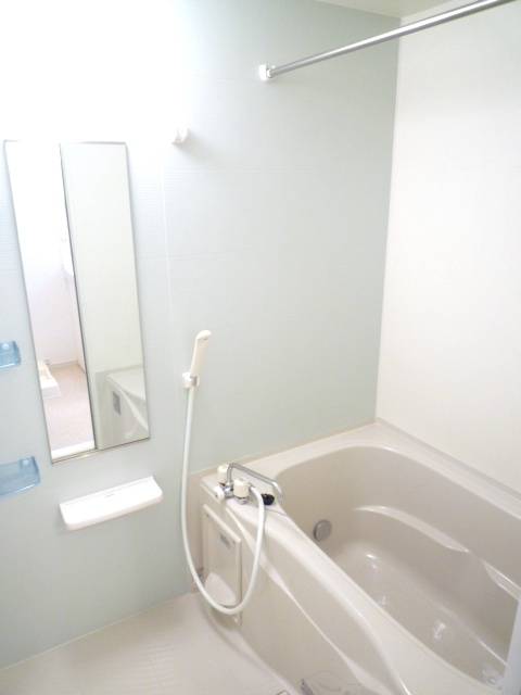 さいたま市緑区大字三室のアパートの浴室