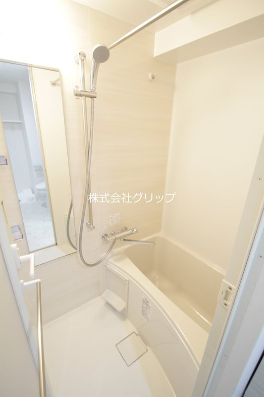 Le'a横濱桜木町の浴室