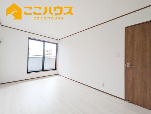 豊見城市渡橋名浜原　新築戸建て　全39区画　23号棟の寝室|【施工例】※同施工の別物件写真