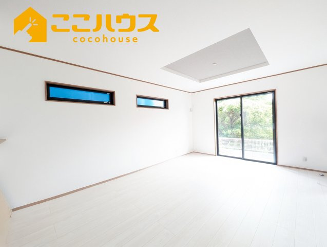豊見城市渡橋名浜原　新築戸建て　全39区画　23号棟の居間・リビング|【施工例】※同施工の別物件写真