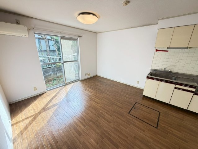 【居間・リビング】