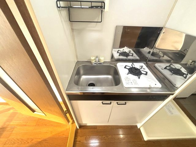 ロイヤルコート神戸岡本のキッチン