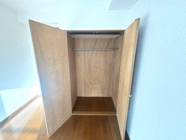 ロイヤルコート神戸岡本の収納