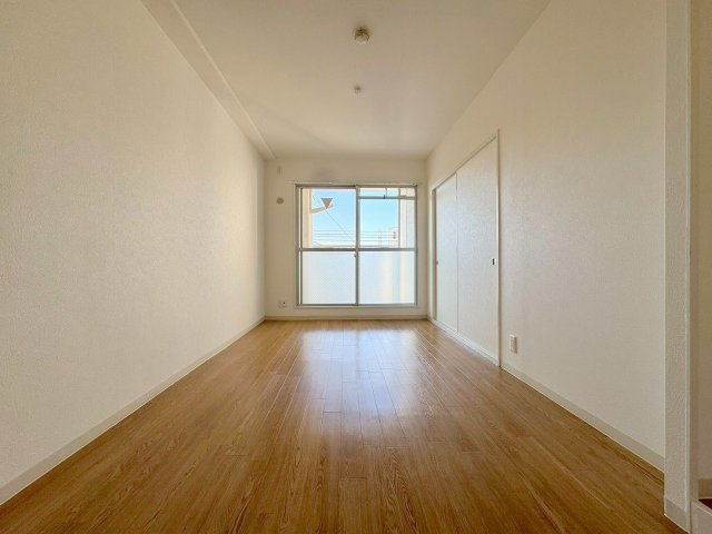 マークス豊新の居間・リビング