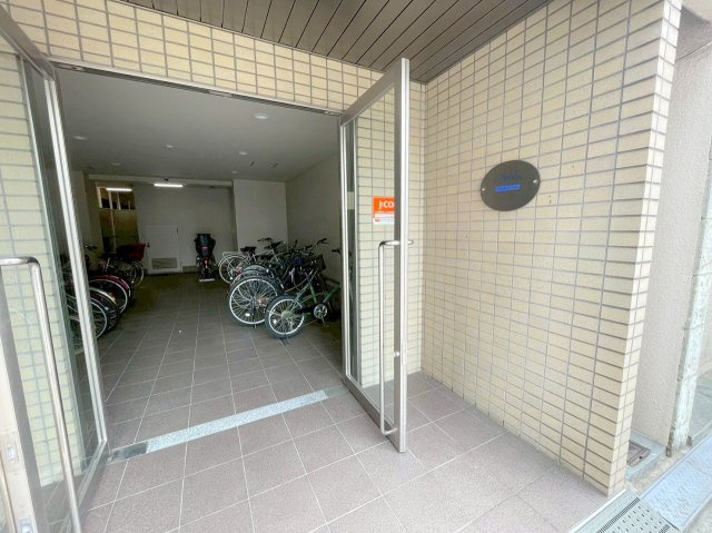 マークス豊新のエントランス