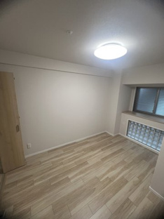 【洋室】ピアッツァコート八木駅前 