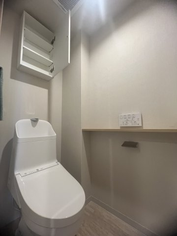 【トイレ】ピアッツァコート八木駅前 