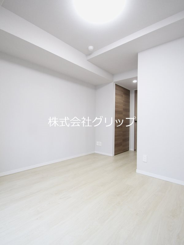 Le'a横濱天王町弐番館の洋室