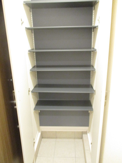 ハイム　ビバーチェの玄関|★シューズＢＯＸ★