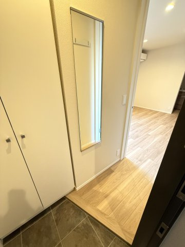 【玄関】