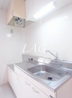 【キッチン】 | ヴァンベールＦ | キッチンです。