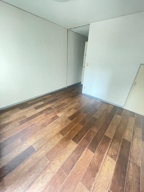 モトキハウスの洋室