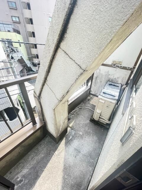 モトキハウスのバルコニー