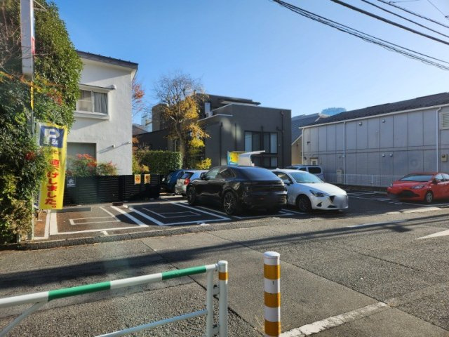 渋谷区松濤　建築条件なし売地の前面道路含む現地写真|2025.11.30撮影
