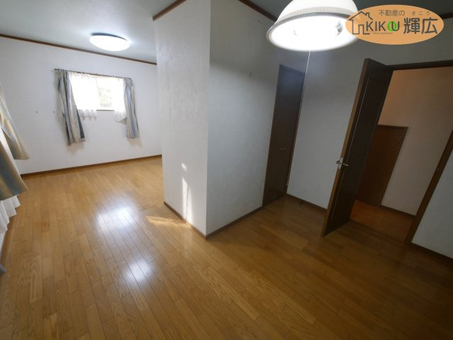 加古川市野口町北野　中古戸建の子供部屋