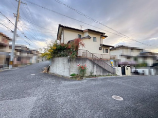 【前面道路含む現地写真】 | 光明台２丁目　中古戸建 | 住宅ローン相談会も開催中ですので、お気軽にお問い合わせ下さいませ♪