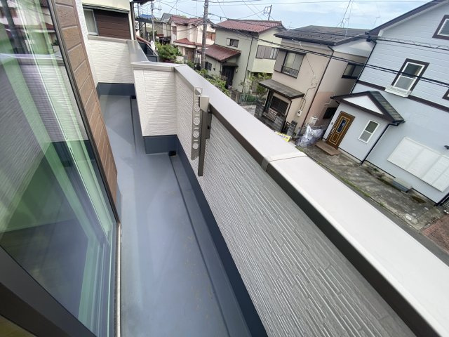『八王子市新築戸建て』八王子市四谷町【仲介手数料無料】　１期のバルコニー|～仲介手数料無料☆八王子ひなた不動産～　八王子市四谷町　新築戸建て