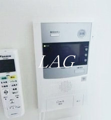 【セキュリティ】 | クレヴィスタ板橋西台 | モニター付きインターフォンです。