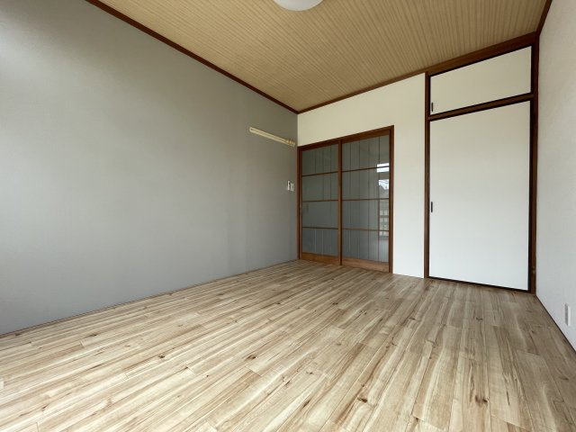 シティハイムKOYOの洋室